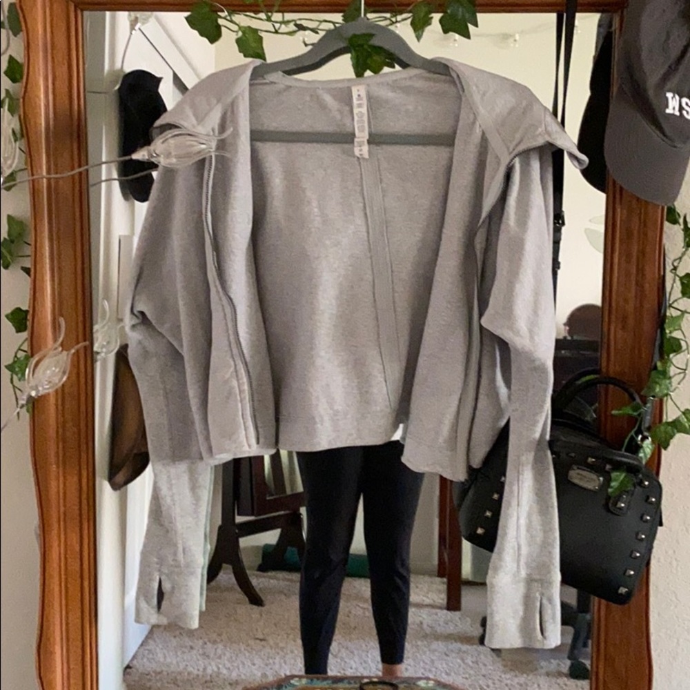 Cropped Lululemon jacket